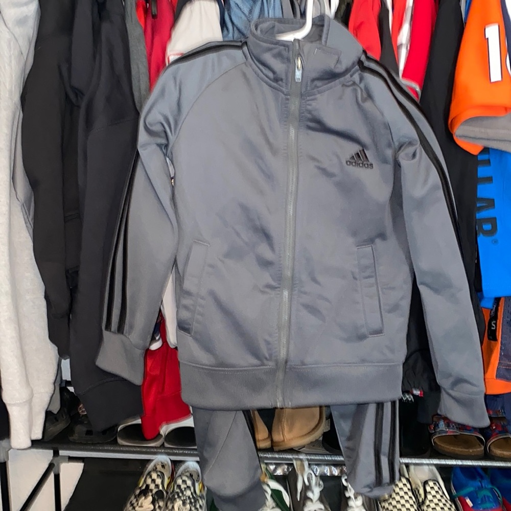 Boys adidas set size 5